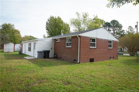 2003 Scollin Cir, Hampton, VA 23663 photo 4