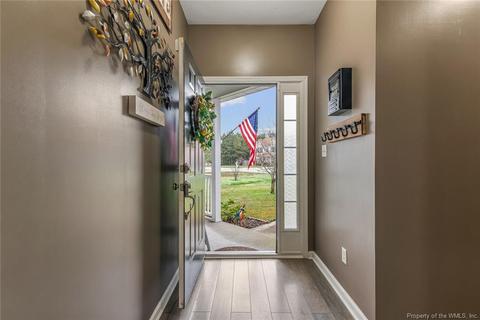 3690 Mariners Dr, Hayes, VA 23072 photo 6