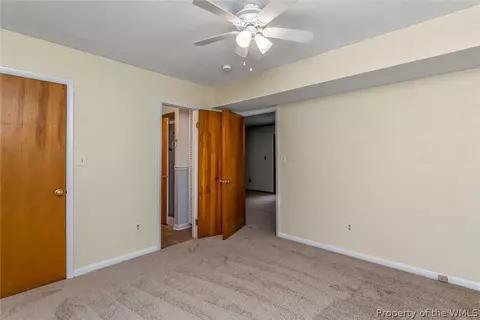 105 Tanglewood Dr, Hampton, VA 23666 photo 15