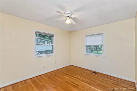 105 Tanglewood Dr, Hampton, VA 23666 photo 18