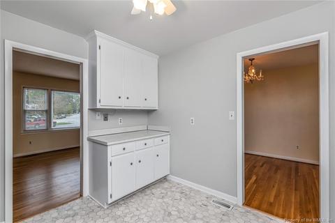 105 Tanglewood Dr, Hampton, VA 23666 photo 10