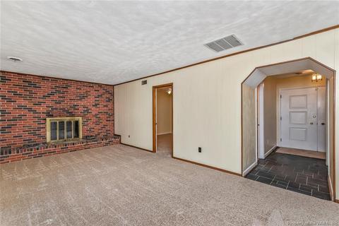 105 Tanglewood Dr, Hampton, VA 23666 photo 12
