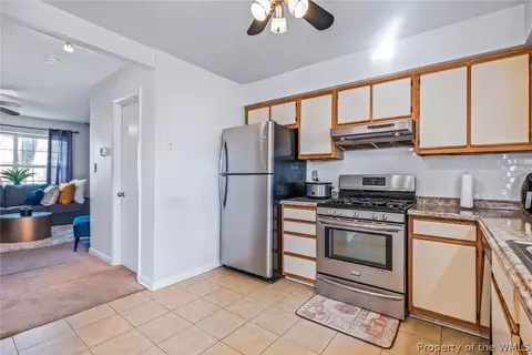 7 Chinaberry Pl, Hampton, VA 23666 photo 9