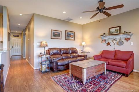 201 Reflection Ln, Hampton, VA 23666 photo 20