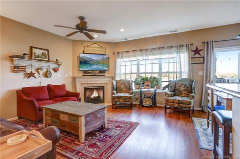 201 Reflection Ln, Hampton, VA 23666 photo 19
