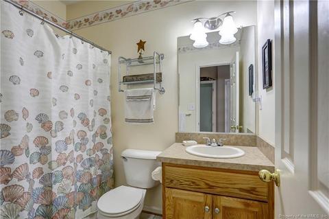 201 Reflection Ln, Hampton, VA 23666 photo 23