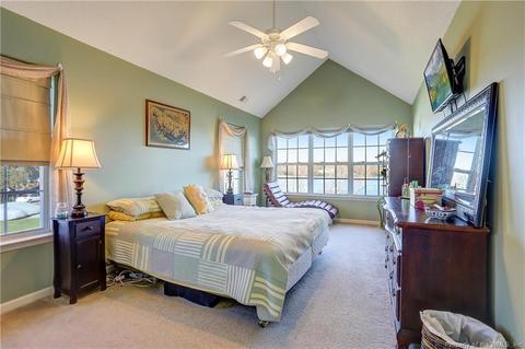 201 Reflection Ln, Hampton, VA 23666 photo 13