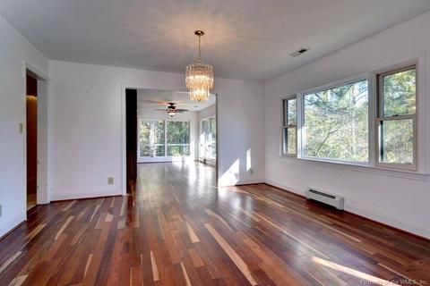 211 Burns Ln, Williamsburg, VA 23185 photo 6