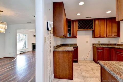 211 Burns Ln, Williamsburg, VA 23185 photo 11
