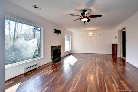 211 Burns Ln, Williamsburg, VA 23185 photo 5
