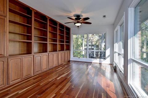 211 Burns Ln, Williamsburg, VA 23185 photo 3