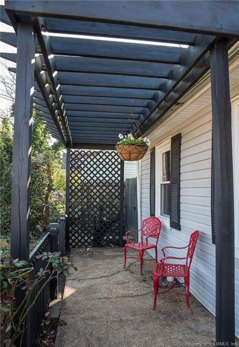 525 Marion Rd, Hampton, VA 23663 photo 3