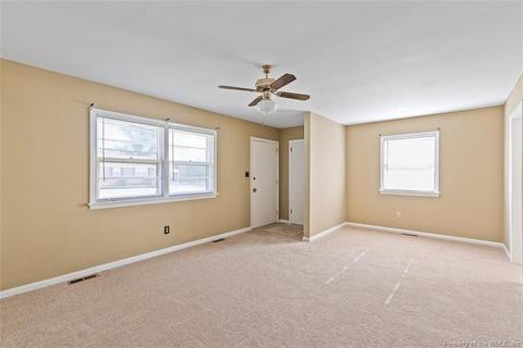 613 Redheart Dr, Hampton, VA 23666 photo 5