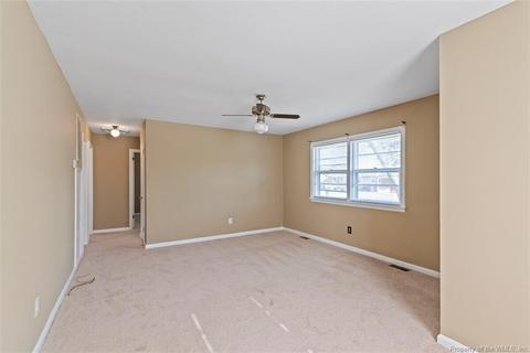 613 Redheart Dr, Hampton, VA 23666 photo 6