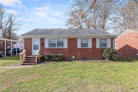 613 Redheart Dr, Hampton, VA 23666 photo 1