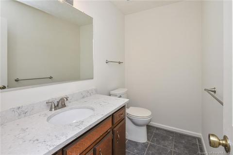 28 Sherry Dell Dr, Hampton, VA 23666 photo 24