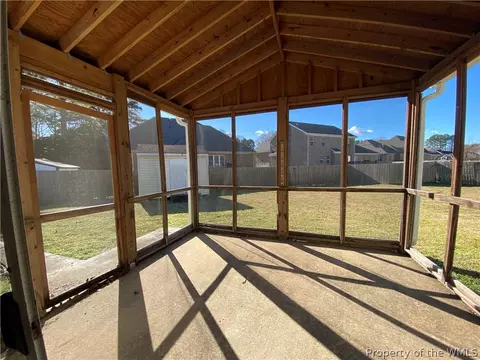20 Whetstone Dr, Hampton, VA 23666 photo 6
