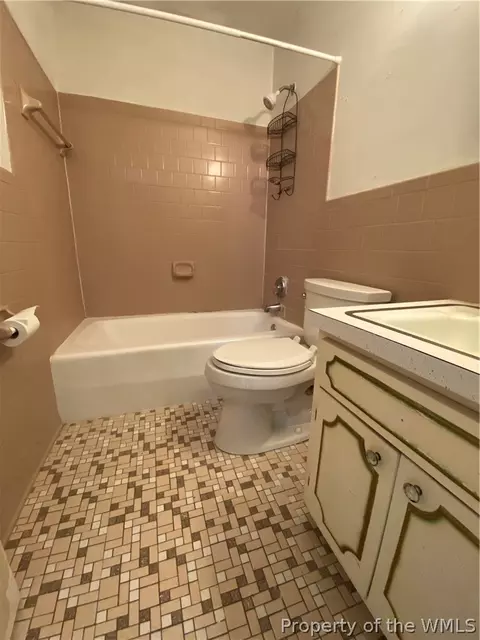 20 Whetstone Dr, Hampton, VA 23666 photo 29