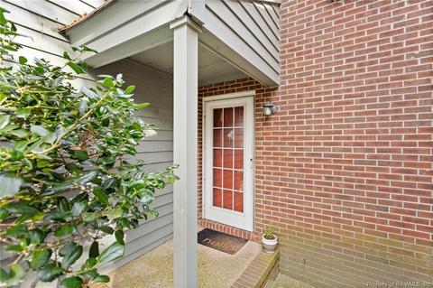 21 Autumn E, Williamsburg, VA 23188 photo 2
