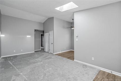 610 Hollomon Dr, Hampton, VA 23666 photo 4