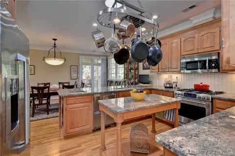 413 Yorkshire Dr, Williamsburg, VA 23185 photo 13