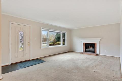 200 Roberta Dr, Hampton, VA 23666 photo 8