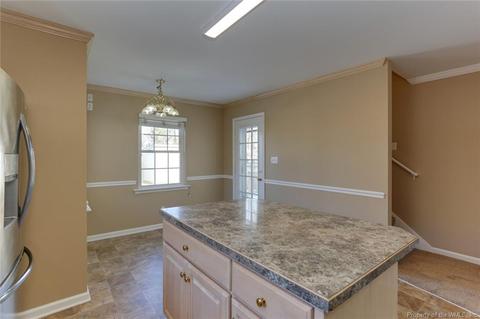 3303 Matoaka Rd, Hampton, VA 23661 photo 5