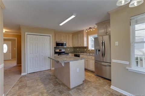 3303 Matoaka Rd, Hampton, VA 23661 photo 10