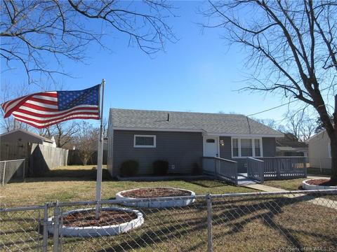 1920 Bancroft Dr, Hampton, VA 23663 photo 1