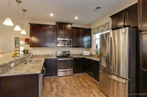 2301 Queens Path, Williamsburg, VA 23185 photo 17