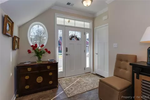 2301 Queens Path, Williamsburg, VA 23185 photo 3