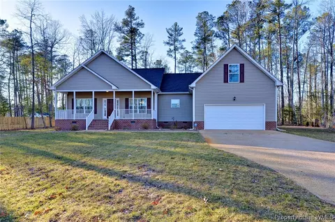 8488 Thomas Jefferson Way, Gloucester, VA 23061 photo 1