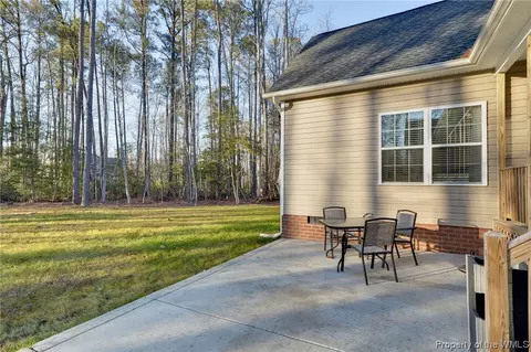 8488 Thomas Jefferson Way, Gloucester, VA 23061 photo 29