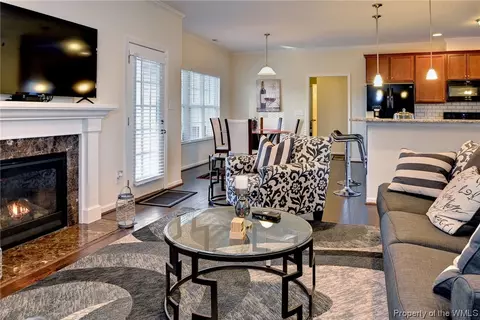 8488 Thomas Jefferson Way, Gloucester, VA 23061 photo 9