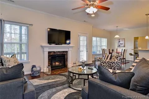 8488 Thomas Jefferson Way, Gloucester, VA 23061 photo 6