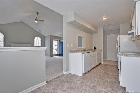 707 Burton St, Hampton, VA 23666 photo 24