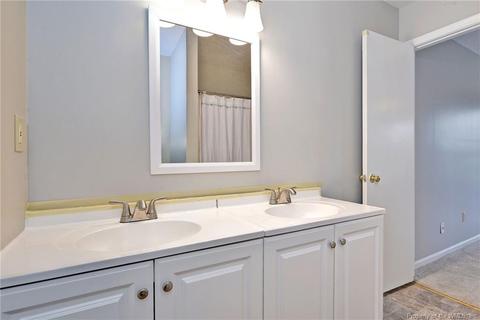 707 Burton St, Hampton, VA 23666 photo 29