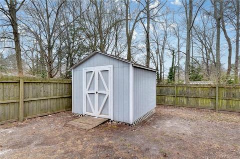 707 Burton St, Hampton, VA 23666 photo 7