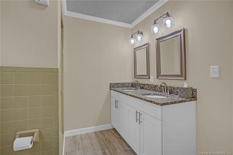 35 Alexander Dr, Hampton, VA 23664 photo 28