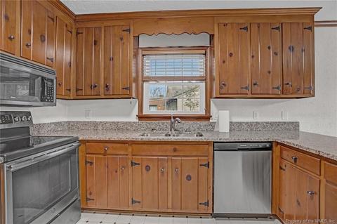 35 Alexander Dr, Hampton, VA 23664 photo 20