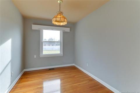 1823 Gildner Rd, Hampton, VA 23666 photo 8