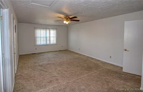 32 Parkway Dr, Hampton, VA 23669 photo 11