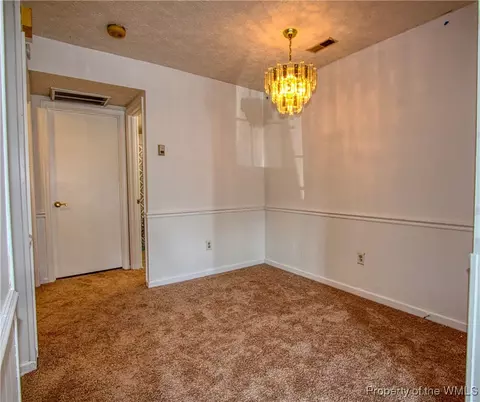 32 Parkway Dr, Hampton, VA 23669 photo 6