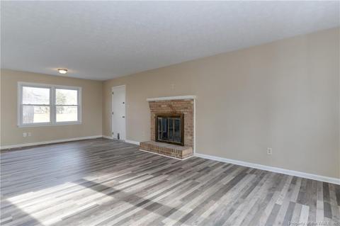 324 Deaton Dr, Hampton, VA 23669 photo 5