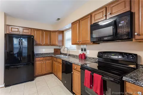43 Eagles Lndg, Hampton, VA 23669 photo 3