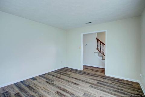 5 Perth Pl, Hampton, VA 23669 photo 7