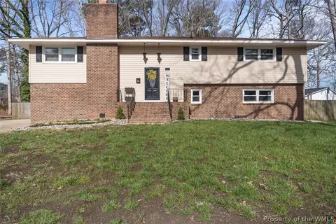 11 Fallmeadow Ct, Hampton, VA 23666 photo 3