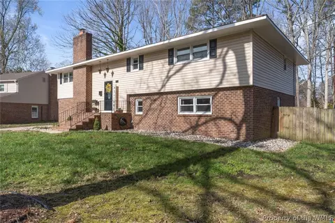11 Fallmeadow Ct, Hampton, VA 23666 photo 4