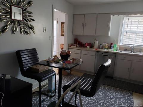 1184 Jamestown Rd #27, Williamsburg, VA 23185 photo 2