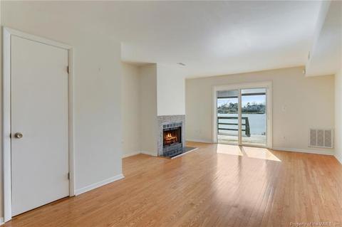154 Eberly Ter, Hampton, VA 23669 photo 11